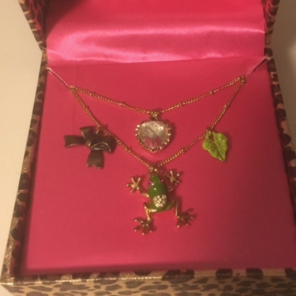 Betsey Johnson Jewelry - 🍁🍁Betsey Johnson double strand necklace in box